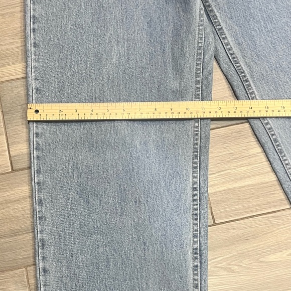 Vtg Levi's 550 Relaxed Fit Tapered Denim Jeans Men's 34x32 (tag36x36) - Picture 9 of 12